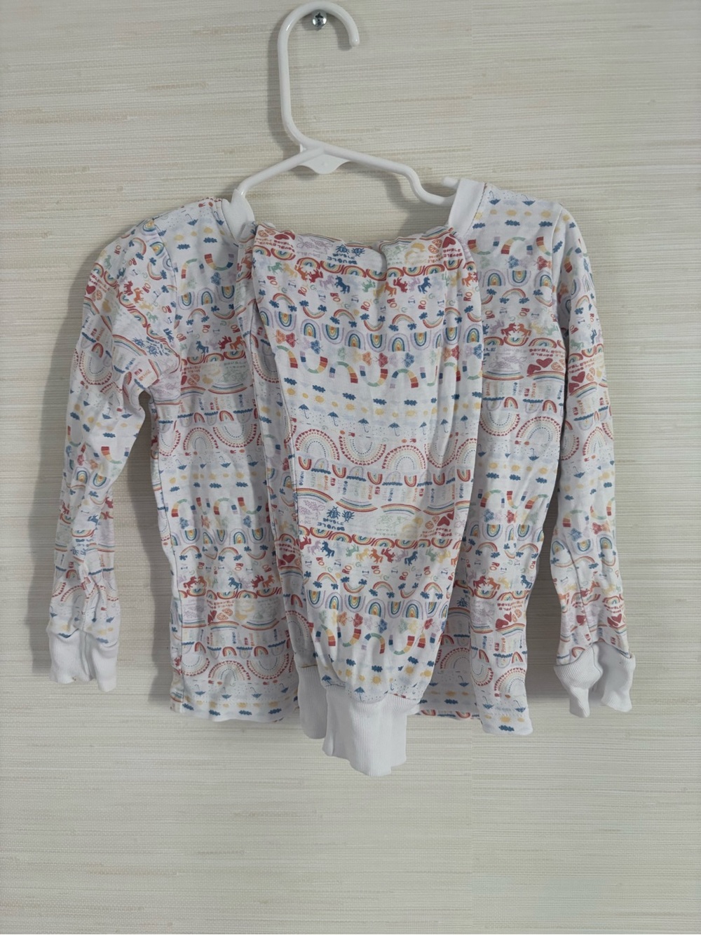 Kids White Multicolor Patterned Long-Sleeve Pajama Top